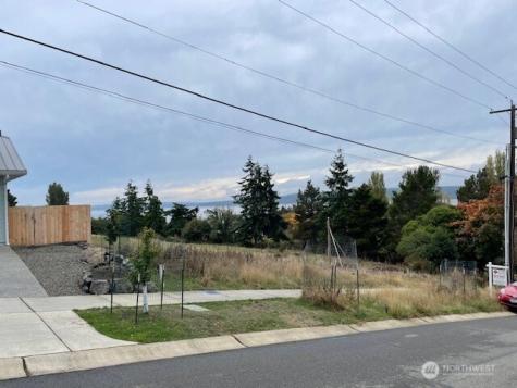 2021 Clay Street Port Townsend WA 98368