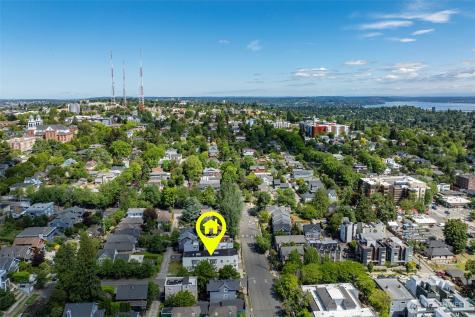 601 21st Avenue Seattle WA 98122