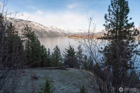 7365 Ridgeview Drive Chelan WA 98816
