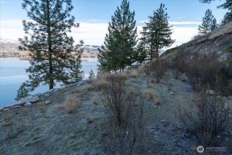 7365 Ridgeview Drive Chelan WA 98816