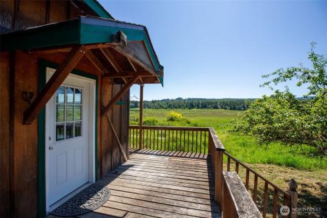 42911 22nd Avenue E Eatonville WA 98328