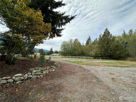 31981 Rocky’s Way Sedro Woolley WA 98284
