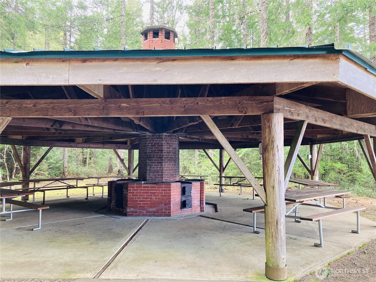 30 N Skokomish Drive Hoodsport WA 98548