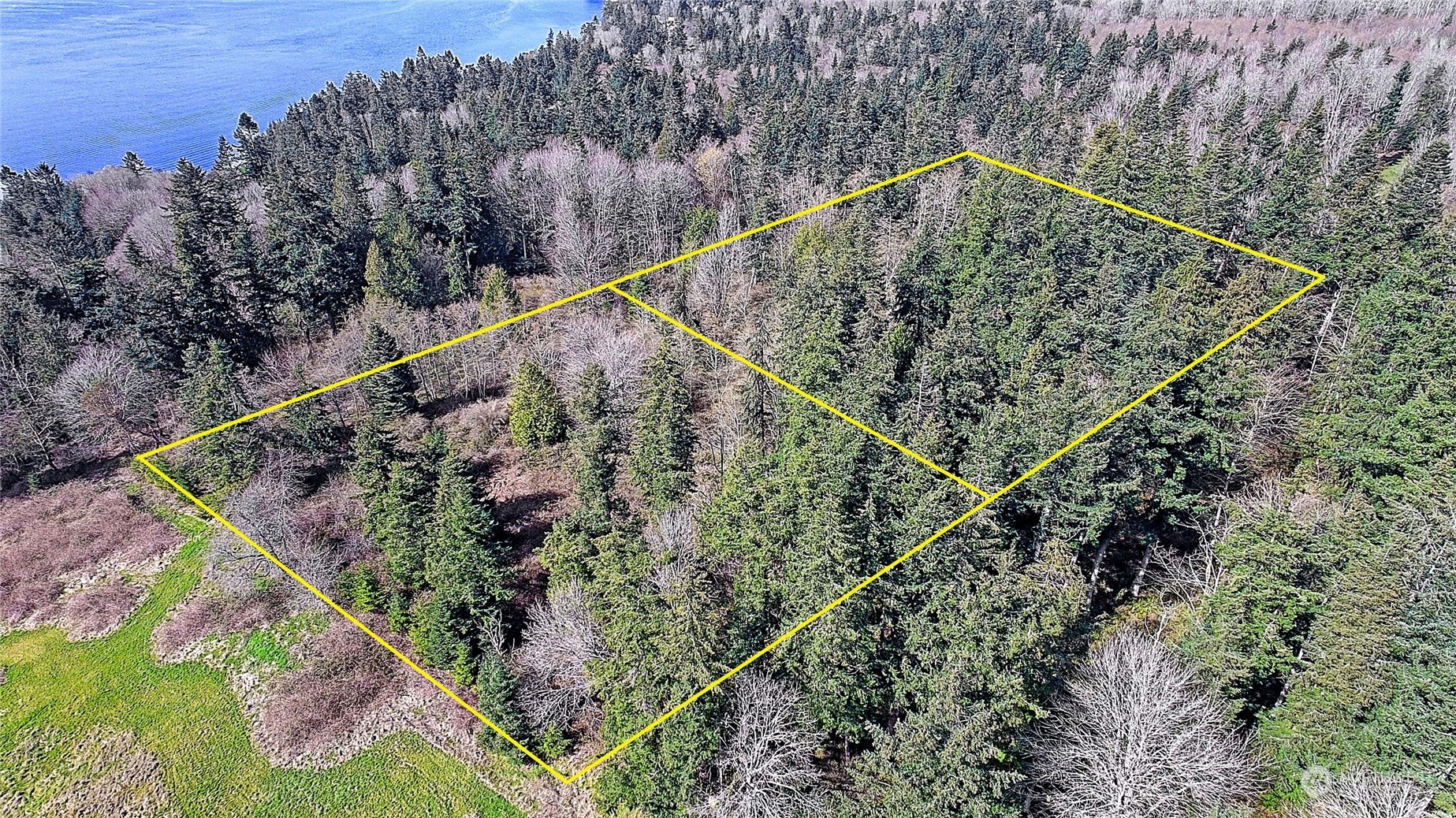 1804 Amber View Place Camano Island WA 98282