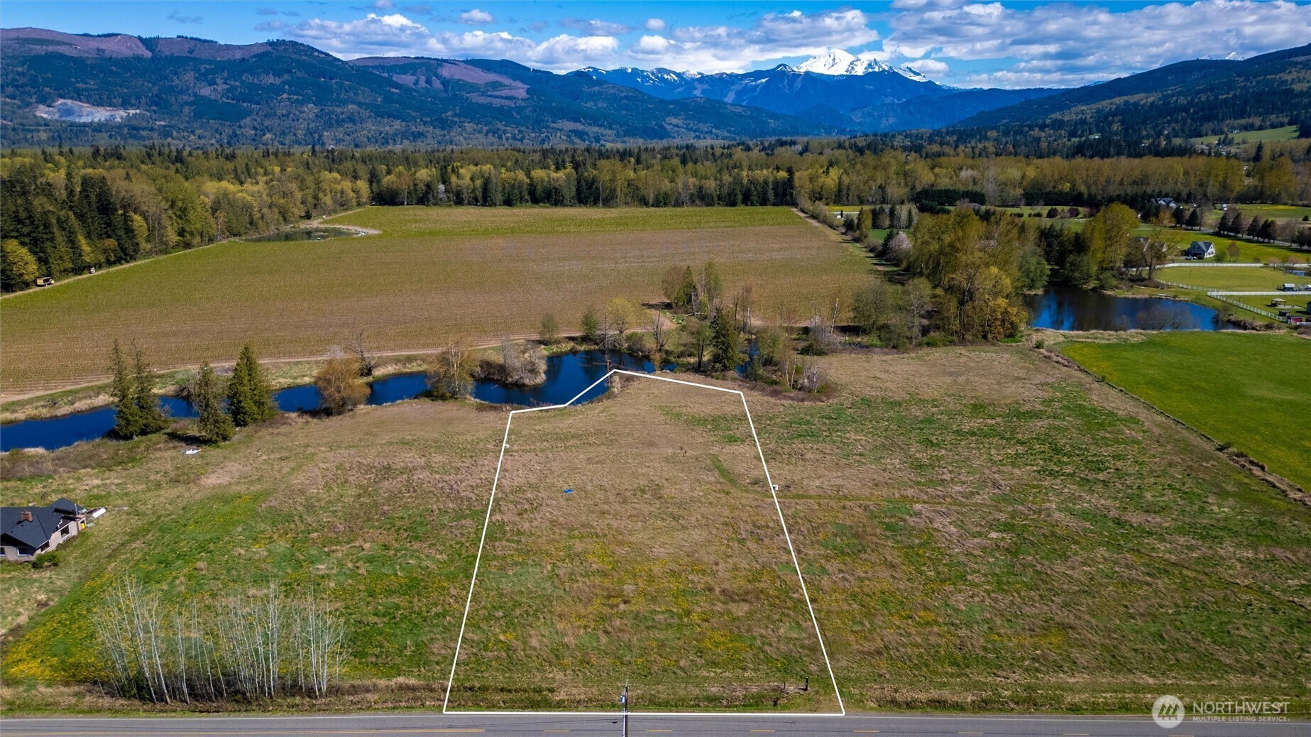 5528 Sand Road Bellingham WA 98226