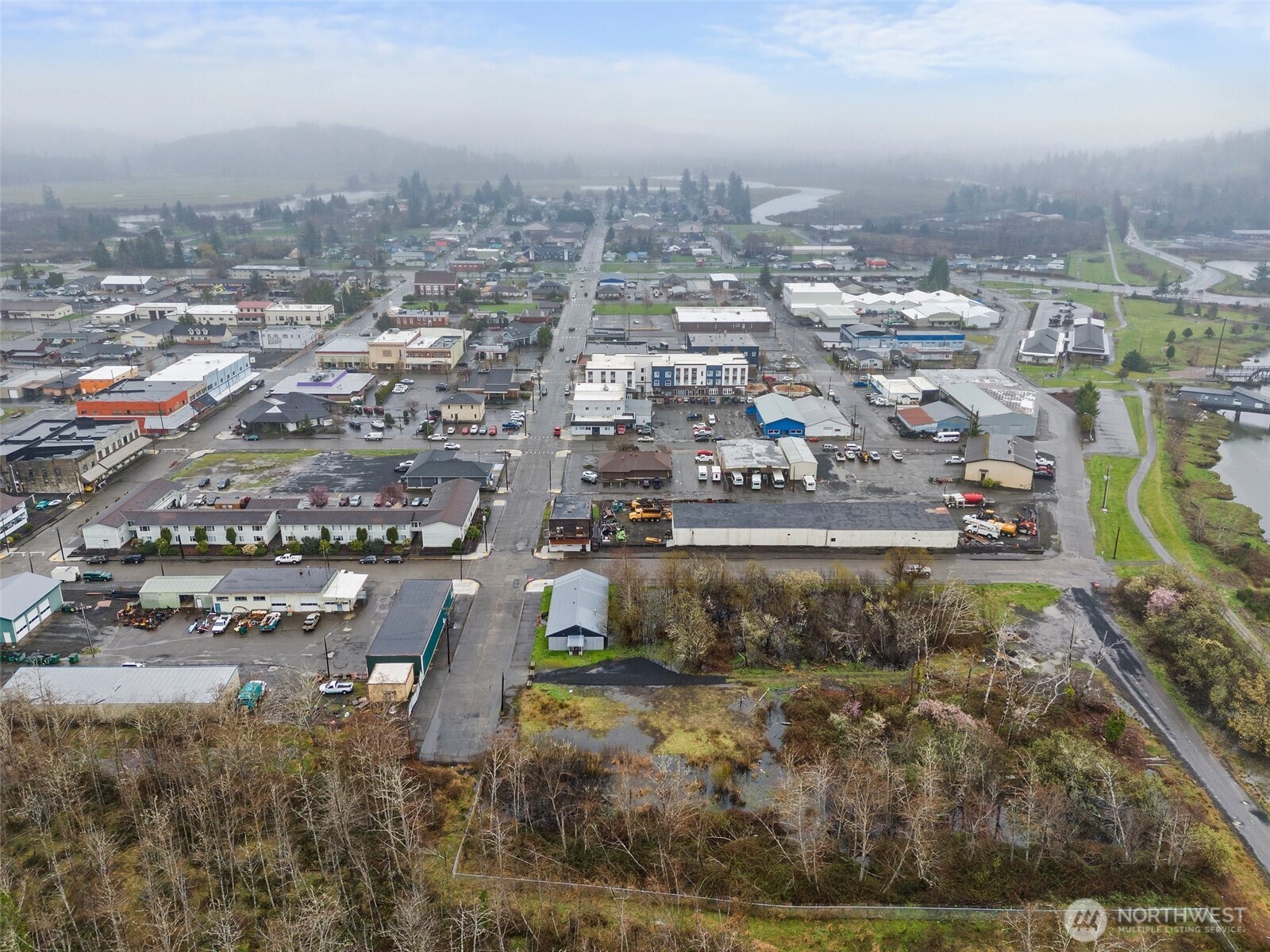 124 Commercial Street Raymond WA 98577