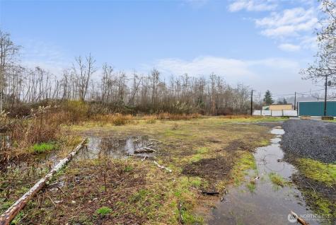 124 Commercial Street Raymond WA 98577