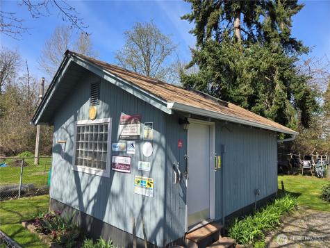 34249 21st Avenue SW Federal Way WA 98023