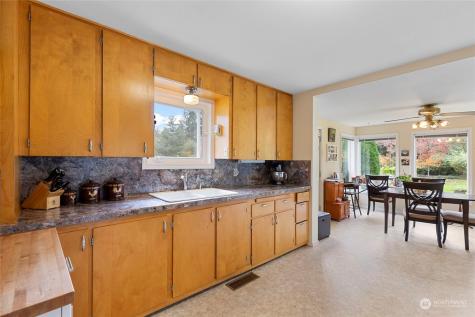 12830 NE 80th Street Kirkland WA 98033