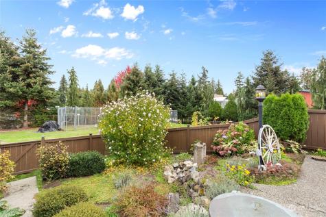12830 NE 80th Street Kirkland WA 98033