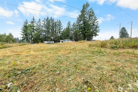 23831 384th Street SE Enumclaw WA 98022