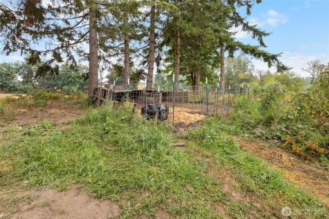 23831 384th Street SE Enumclaw WA 98022