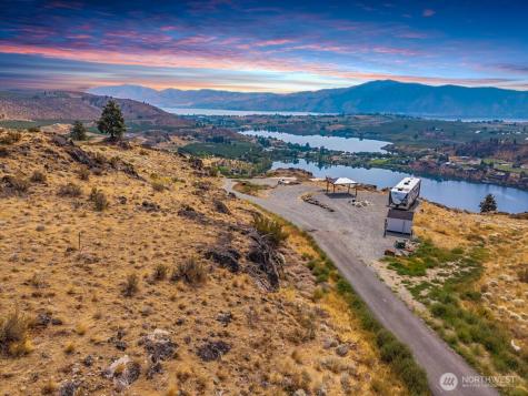 431 Glory View Lane Manson WA 98831