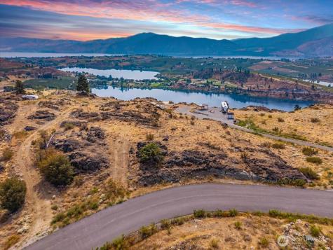 431 Glory View Lane Manson WA 98831