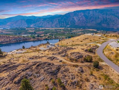 431 Glory View Lane Manson WA 98831