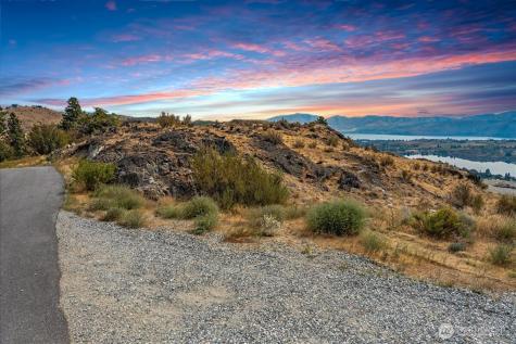 431 Glory View Lane Manson WA 98831