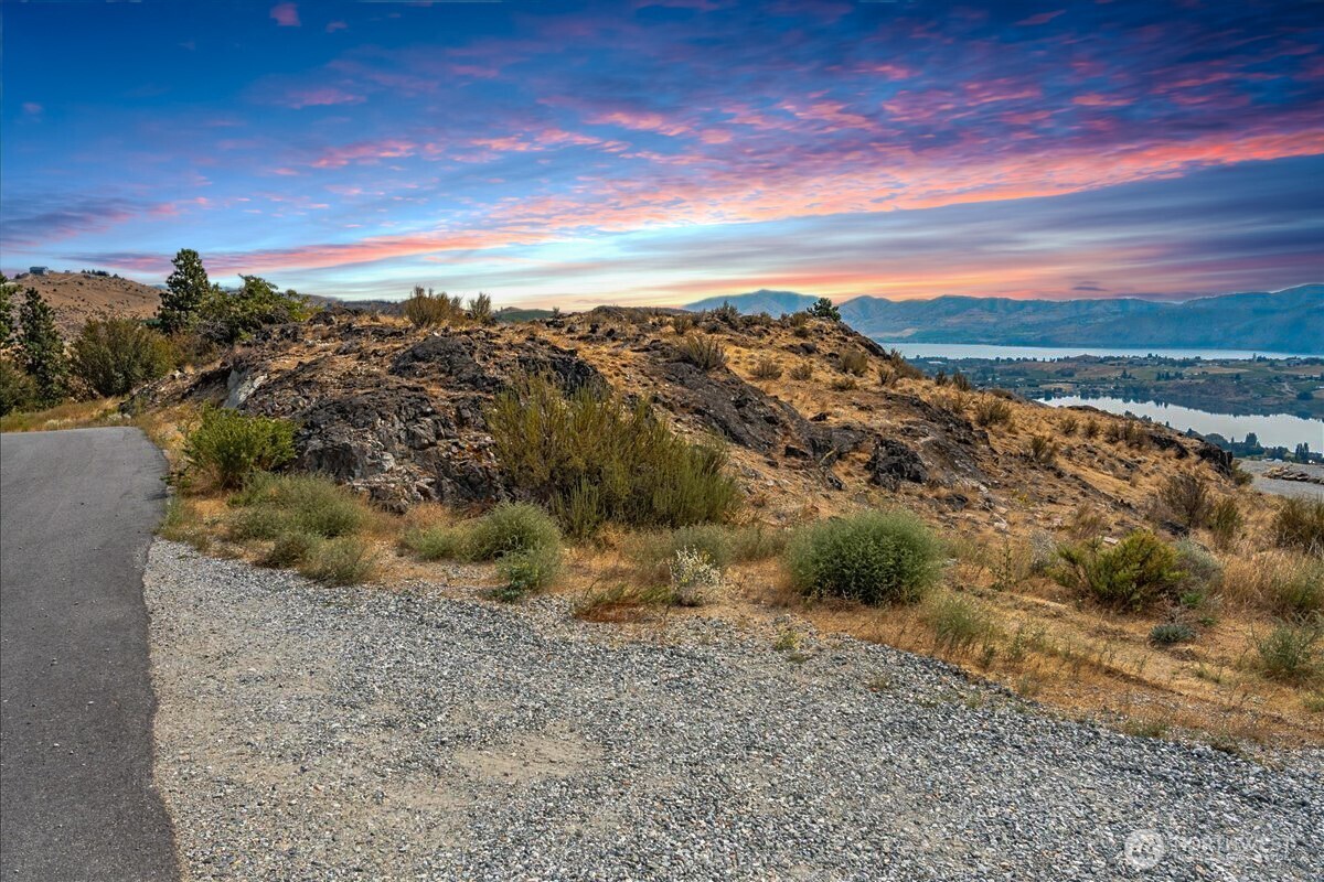 431 Glory View Lane Manson WA 98831