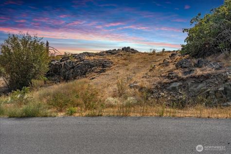 431 Glory View Lane Manson WA 98831