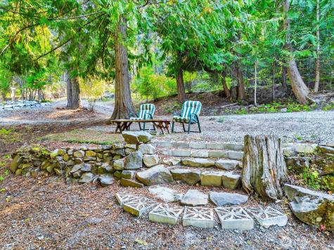 21 Grange Springs Road Cle Elum WA 98922