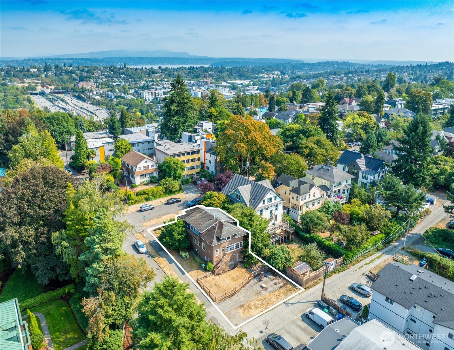 1303 13th Avenue S Seattle WA 98144