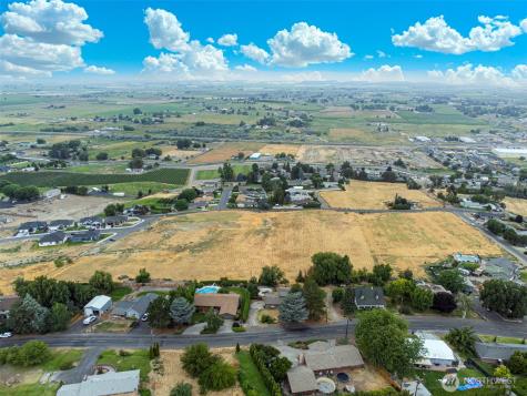 2 Tbd Columbia Heights Lot 2 Sunnyside WA 98944