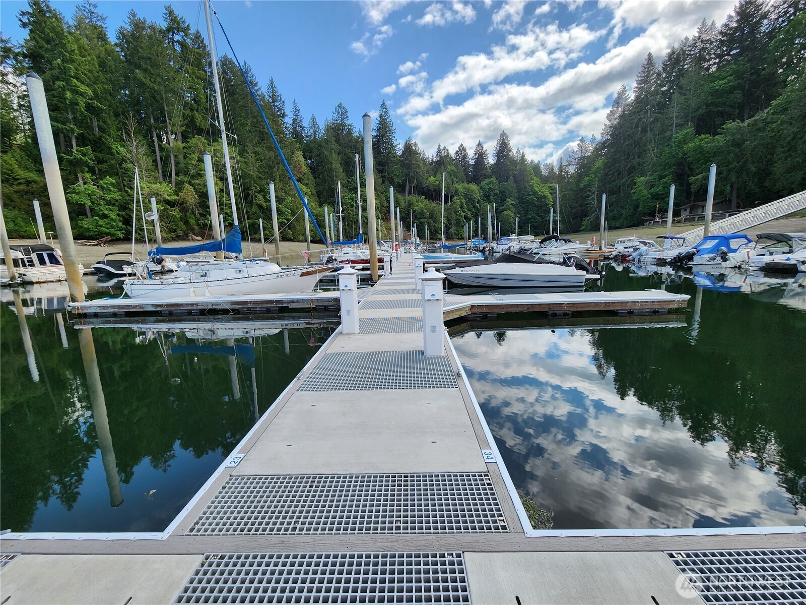 704 E Promontory Road Shelton WA 98584