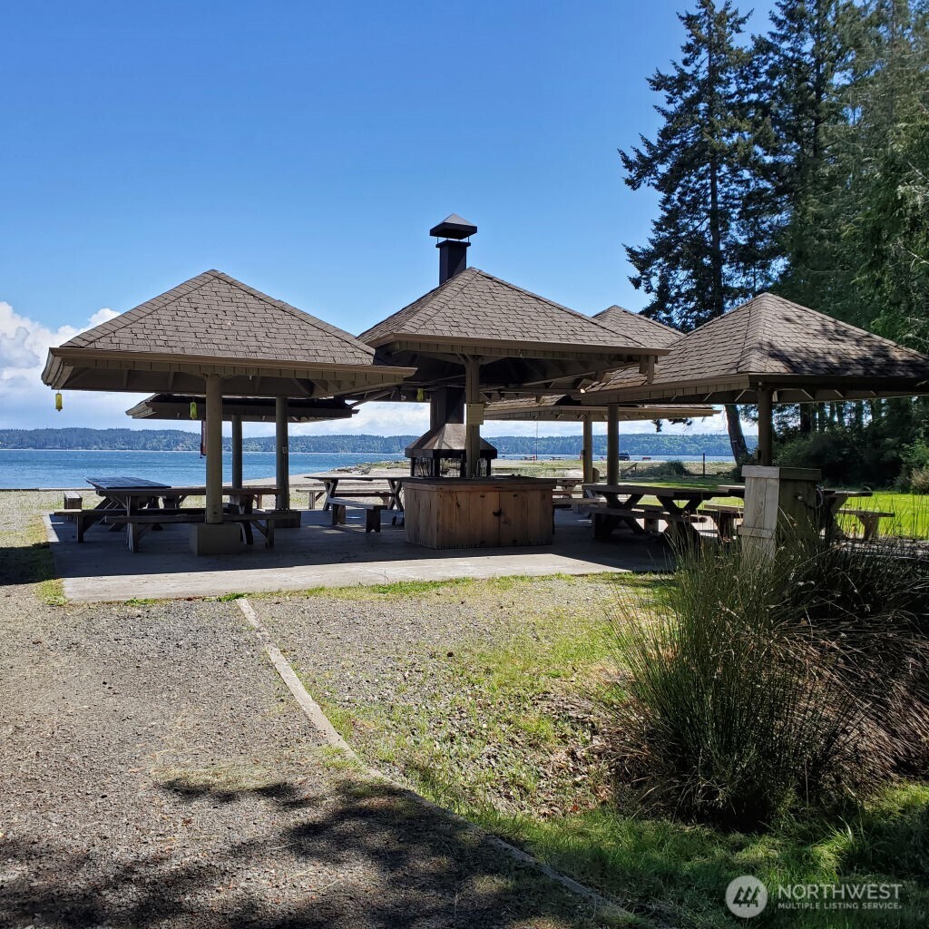 704 E Promontory Road Shelton WA 98584