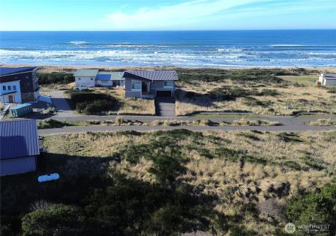 1332 Cohasset Crest N Westport WA 98595