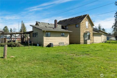 917 85th Street E Tacoma WA 98445