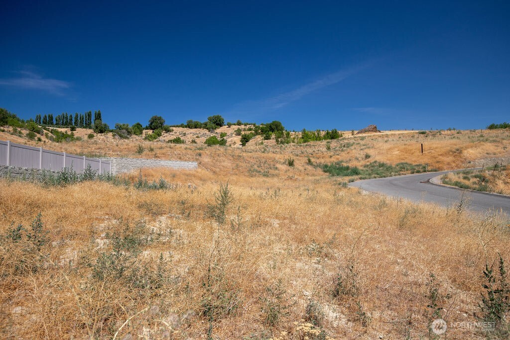 0 Lot 7 Ridgefield Way Wenatchee WA 98801