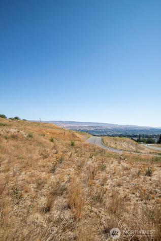 0 Lot 7 Ridgefield Way Wenatchee WA 98801
