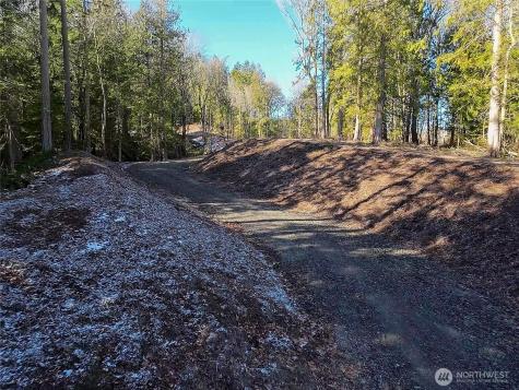 2998 Oak Bay Road Port Hadlock WA 98339