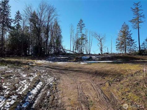 2998 Oak Bay Road Port Hadlock WA 98339