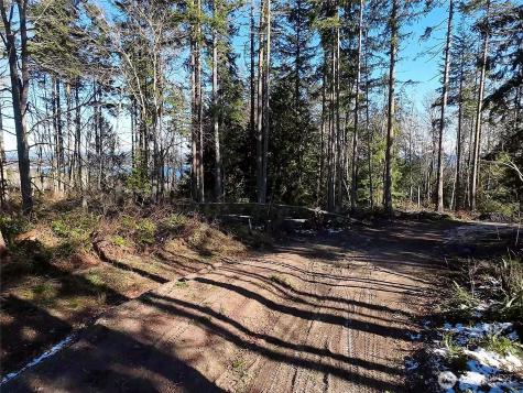 2998 Oak Bay Road Port Hadlock WA 98339