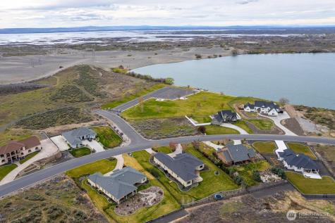 7741 Dune Lake Road SE Moses Lake WA 98837