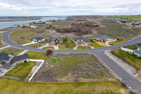 7741 Dune Lake Road SE Moses Lake WA 98837