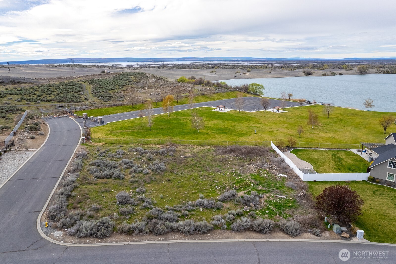 7741 Dune Lake Road SE Moses Lake WA 98837