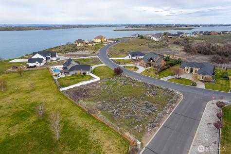 7741 Dune Lake Road SE Moses Lake WA 98837