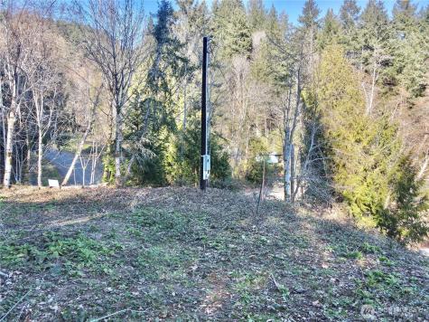 147 N Shar Lane Lilliwaup WA 98555