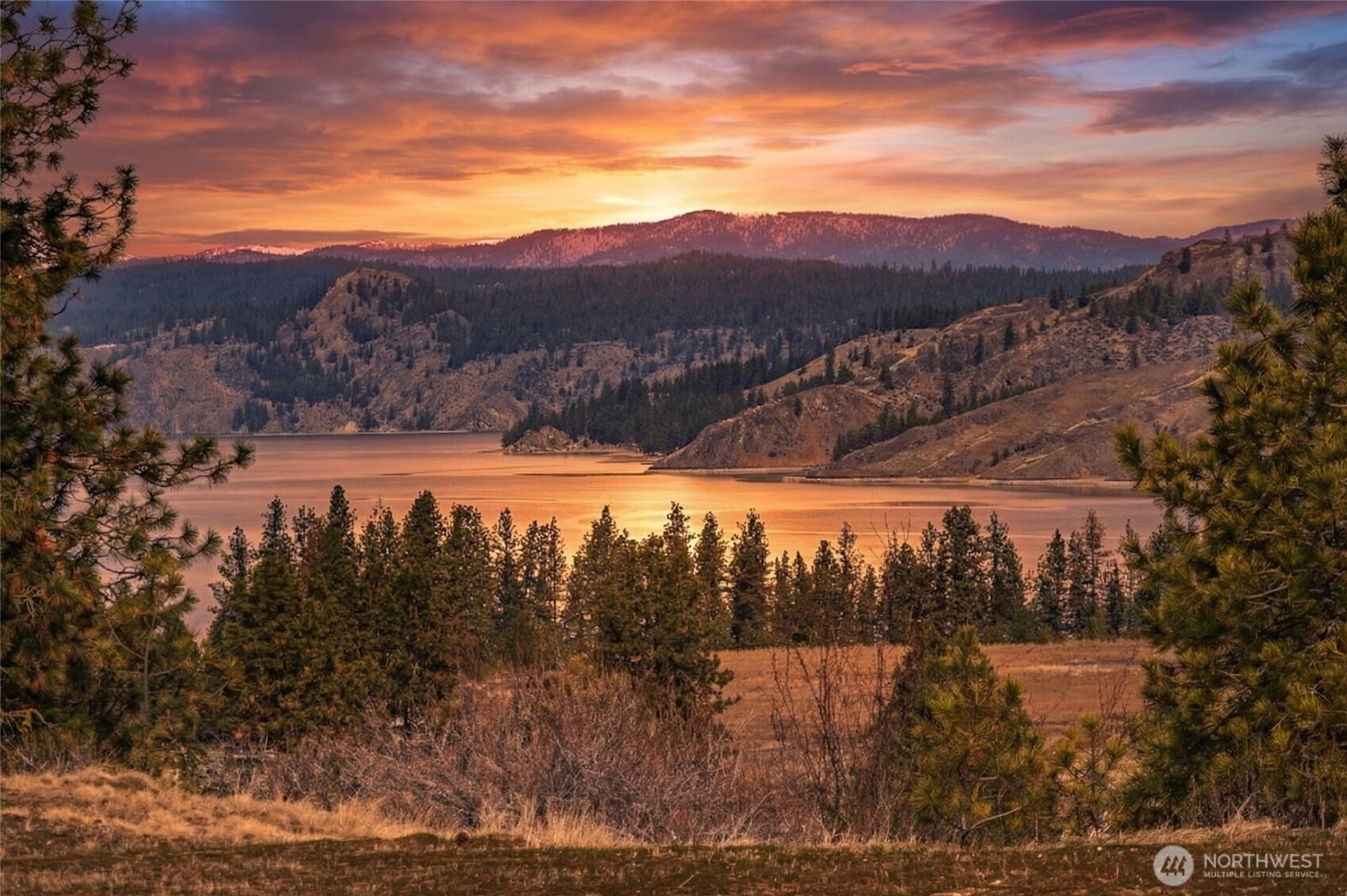 38800 E Sand Flats Davenport WA 99122