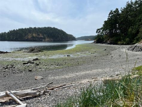0 Haidah Street Center Island WA 98221