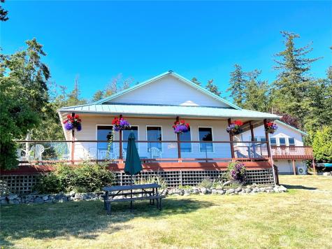 0 Haidah Street Center Island WA 98221