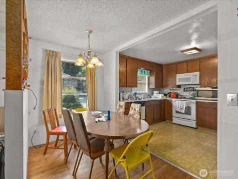 15031 78th Avenue NE Kenmore WA 98028