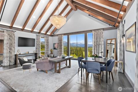 430 Iron Monarch Loop Cle Elum WA 98922