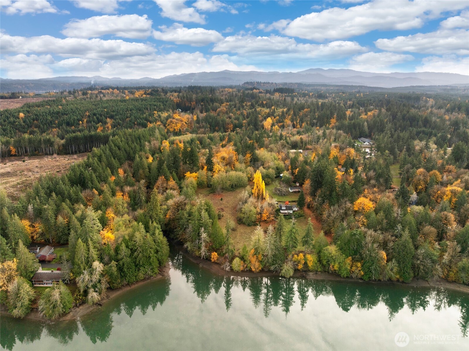 3093 SE Kamilche Point Road Shelton WA 98584