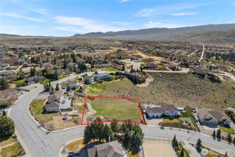 2450 Twin Peaks View East Wenatchee WA 98802