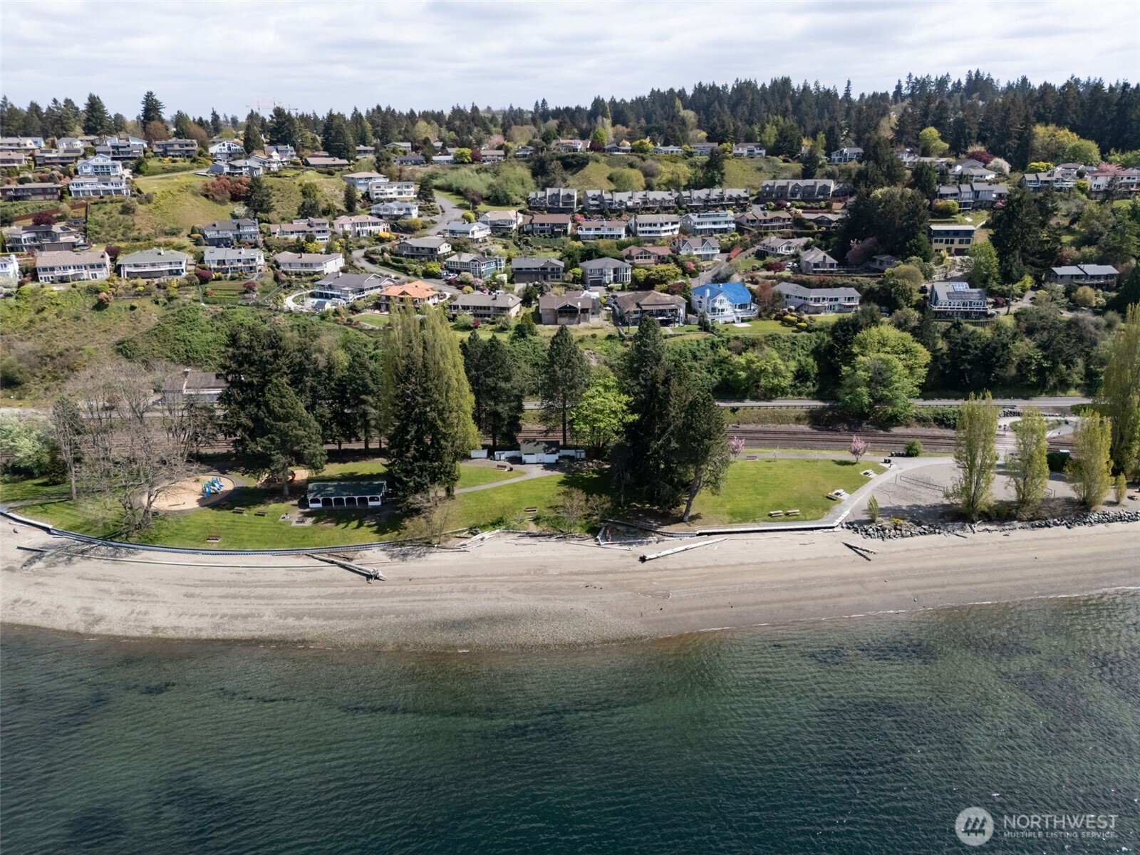 92 Tatoosh Place Steilacoom WA 98388