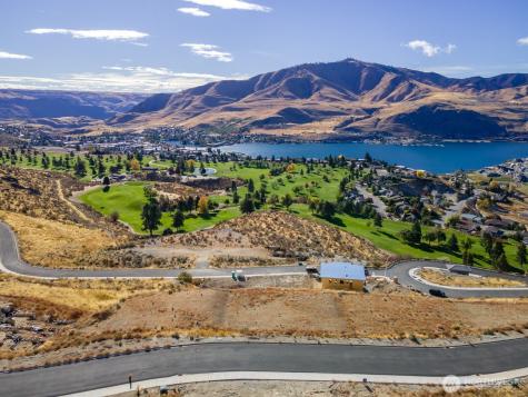 925 Long Drive Chelan WA 98816