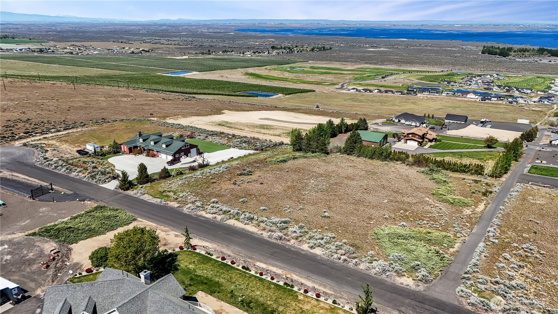 6702 Road 8.9 SE Othello WA 99344