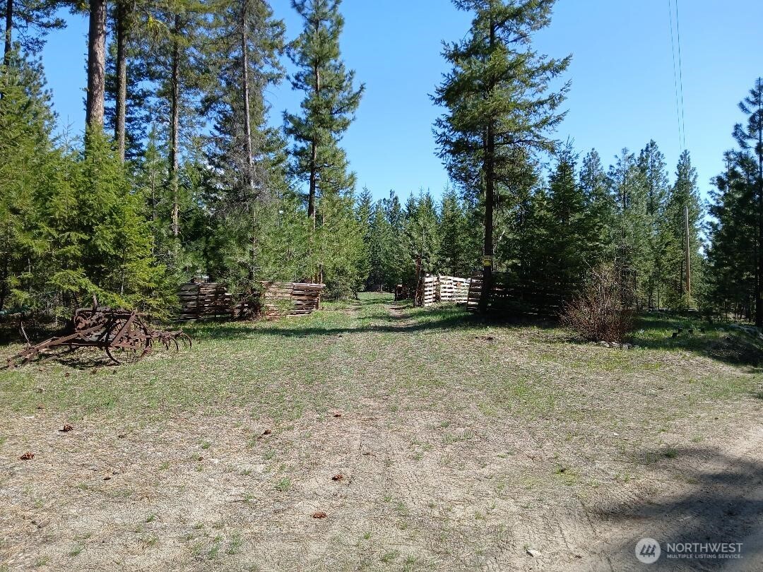 38 Broser Way W Tonasket WA 98855